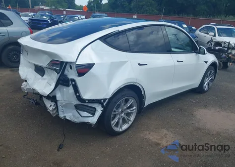 2023 Tesla Model Y Awd/Long Range Dual Motor All-Wheel Drive from USA, damaged, VIN 7SAYGDEE8PA096711